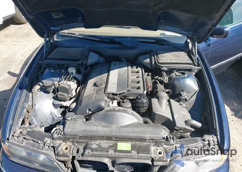 2000 BMW 528Ia Sport из США, поврежденный, VIN WBADP6341YBV64557